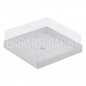 Коробка для 4 муссовых пирожных с пластиковой крышкой (Россия, 170х170х60 мм)070510