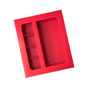 Коробка для 4 конфет + шоколадной плитки Красная с пластиковой крышкой (Россия, 200х165х30 мм+170х8)